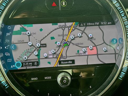 Used 2022 MINI Cooper SE image 21