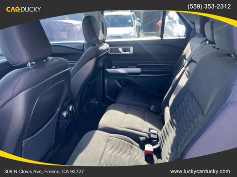 Used 2020 Ford Explorer XLT RWD image 23