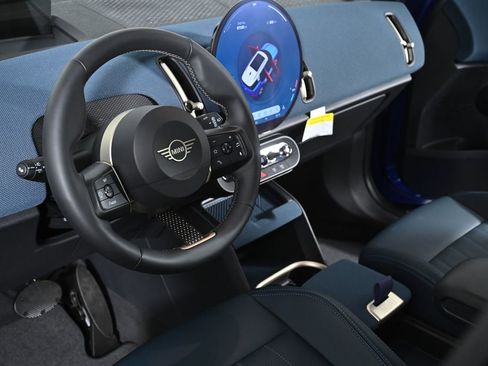 Used 2025 MINI Cooper Countryman S AWD/4WD image 15