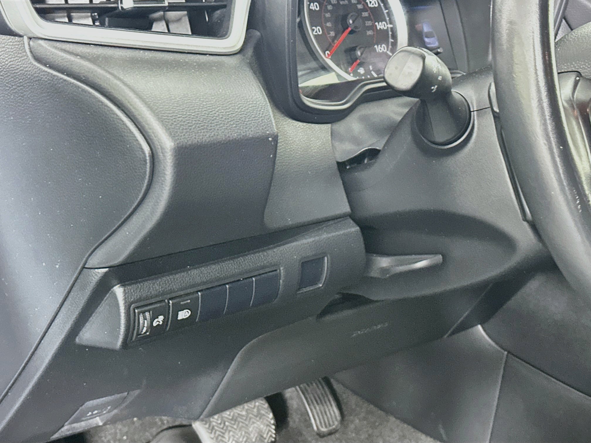 Used 2022 Toyota Corolla SE FWD image 17