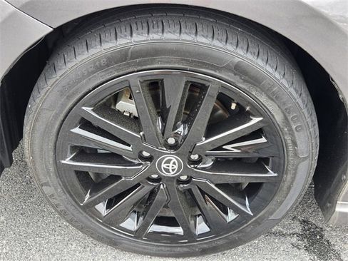 Used 2024 Toyota Camry SE image 17