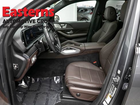 Used 2023 Mercedes-Benz GLE 350 4MATIC w/ AMG Line Exterior image 13