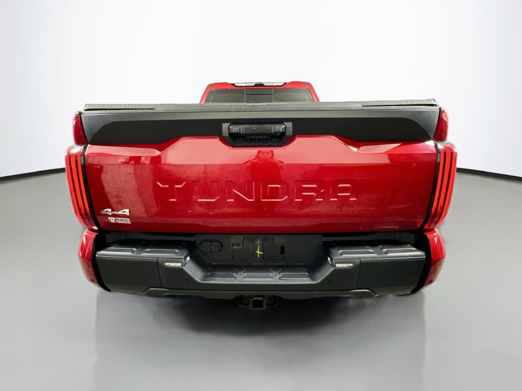 Used 2022 Toyota Tundra SR5 w/ SR5 Convenience Package AWD/4WD image 5
