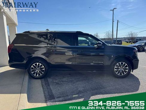 Used 2025 Ford Expedition Max Platinum image 5