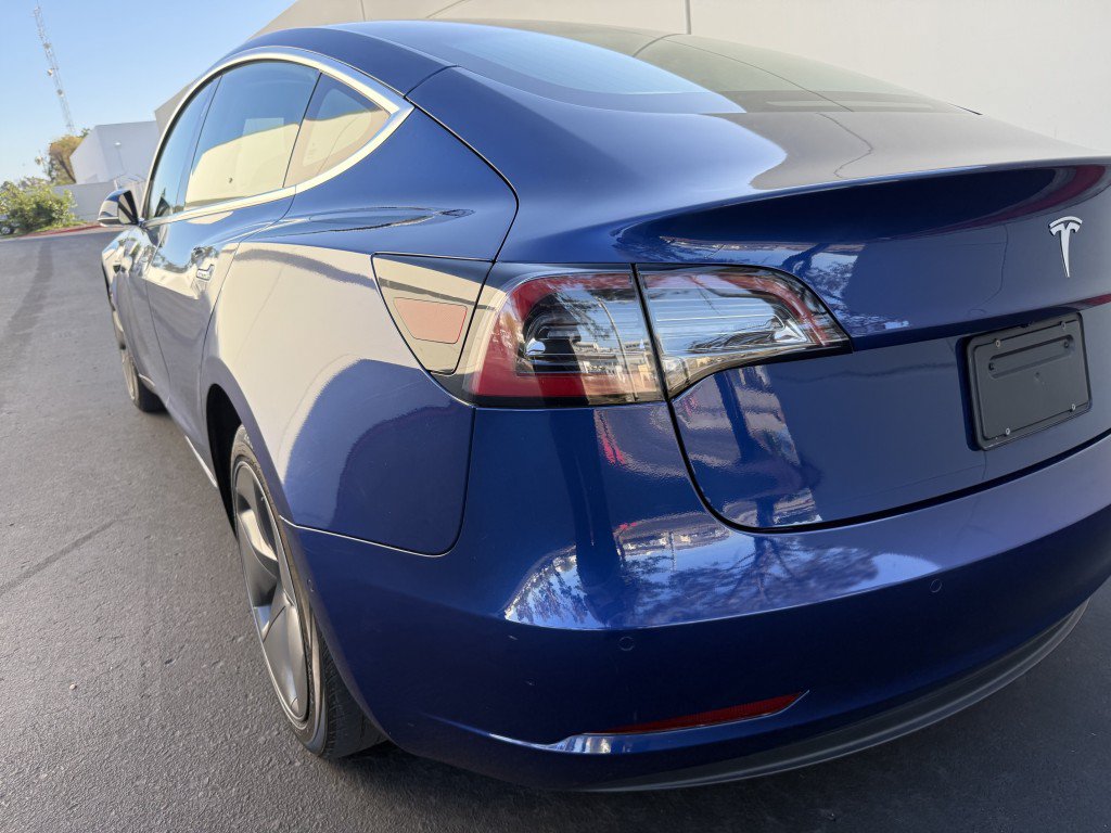 Used 2020 Tesla Model 3 Standard Range Plus RWD image 10