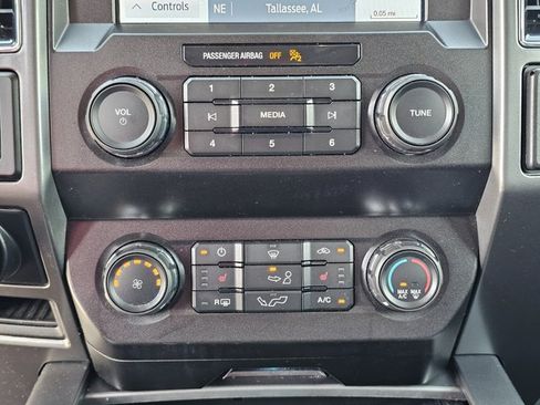 Used 2020 Ford F150 XLT w/ Equipment Group 302A Luxury AWD/4WD image 63