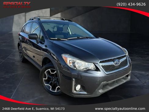 Used 2016 Subaru Crosstrek 2.0i Premium w/ Moonroof Package image 3