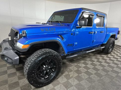 Used 2021 Jeep Gladiator Sport AWD/4WD image 8
