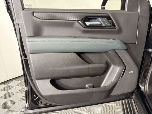 New 2026 GMC Yukon AT4 w/ AT4 Premium Plus Package image 13