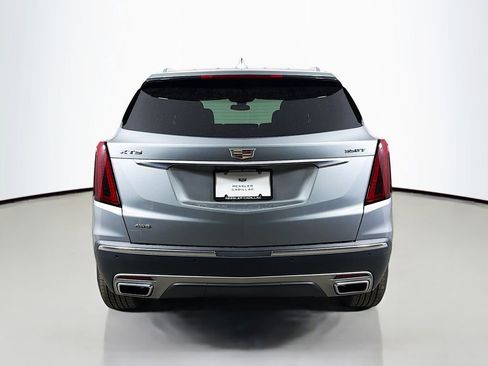 Used 2025 Cadillac XT5 Premium Luxury w/ LPO, Floor Liner Package AWD/4WD image 7