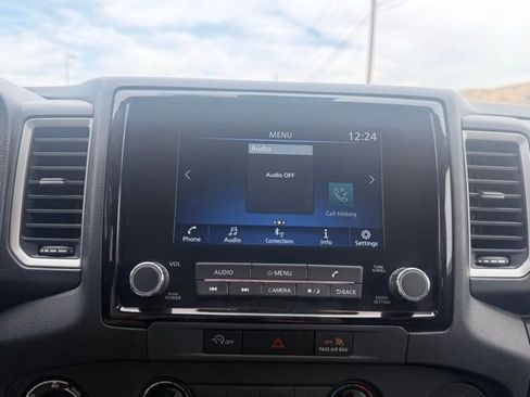 Certified 2024 Nissan Frontier SV image 14