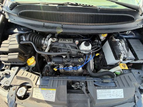 Used 2007 Dodge Grand Caravan SXT FWD image 36