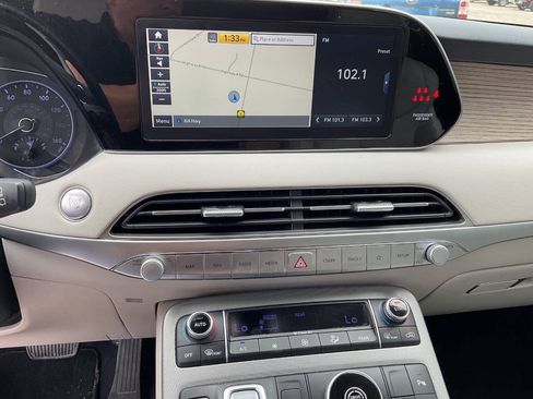 Used 2020 Hyundai Palisade SEL FWD image 18