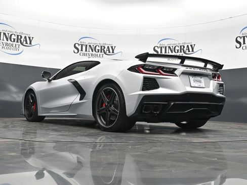 Used 2026 Chevrolet Corvette Stingray Preferred Cpe w/ Z51 Performance Package RWD image 30