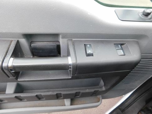 Used 2016 Ford F250 XL w/ XL Appearance Package image 17