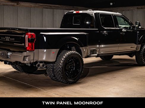 Used 2026 Ford F450 King Ranch w/ FX4 Off-Road Package image 9