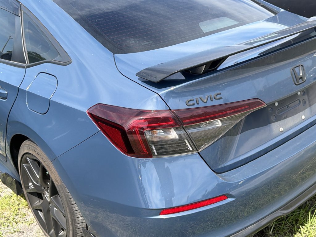 Used 2025 Honda Civic Sport image 10