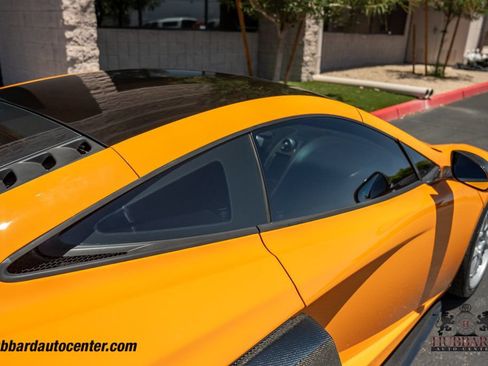 Used 2012 McLaren MP4-12C Coupe RWD image 37