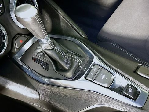 Used 2021 Chevrolet Camaro LT w/ RS Package image 18