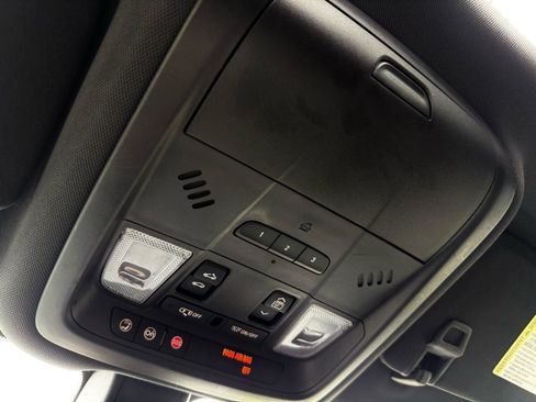 Used 2018 Chevrolet Equinox LT w/ Sun & Infotainment Package image 40