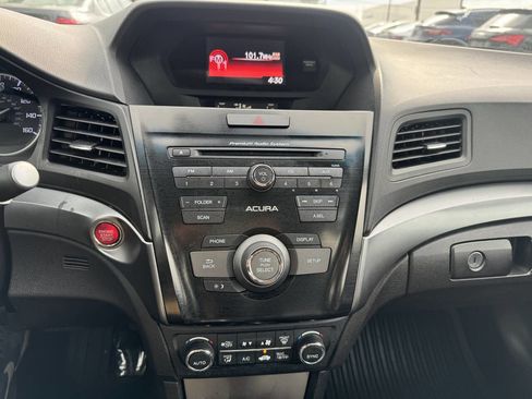 Used 2014 Acura ILX FWD image 11