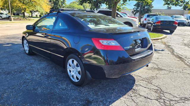 Used 2010 Honda Civic LX image 5