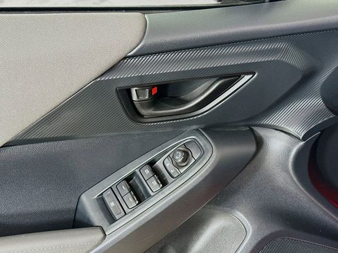 Used 2025 Subaru Crosstrek 2.0i Premium image 20