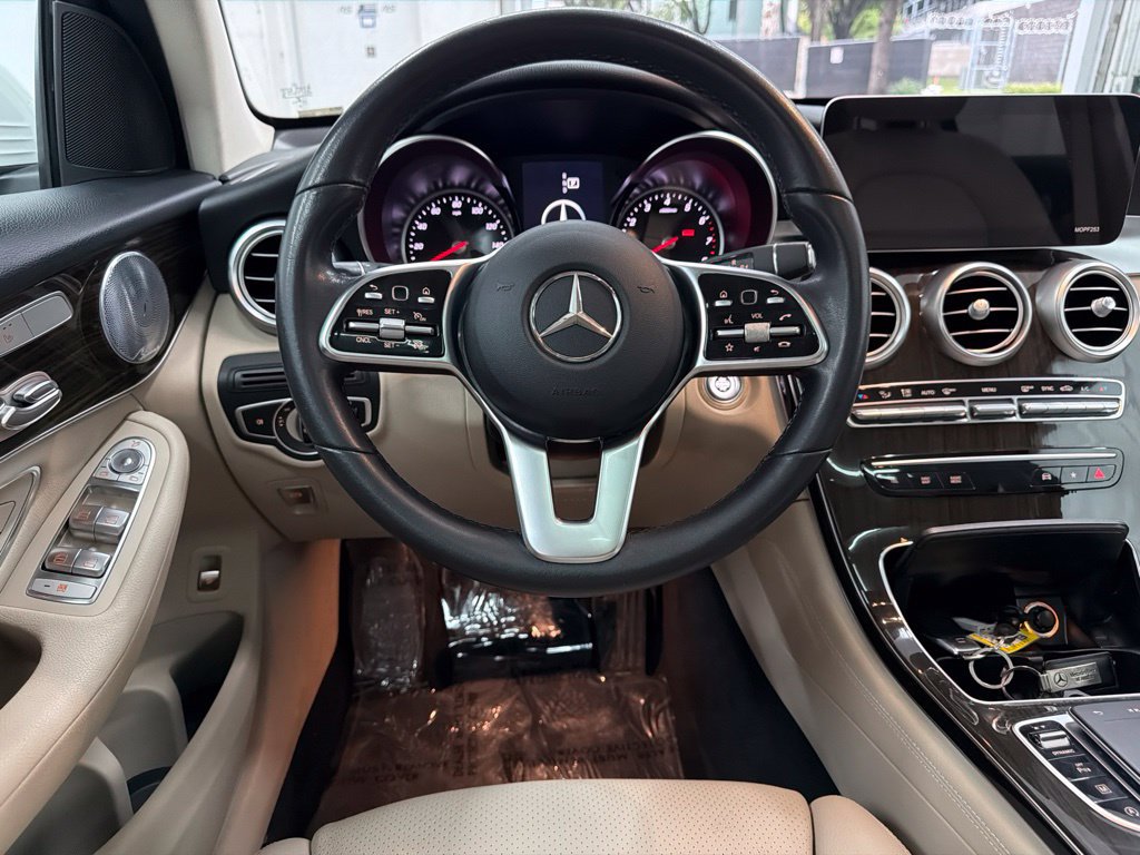 Used 2020 Mercedes-Benz GLC 300 4MATIC image 22