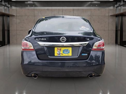 Used 2014 Nissan Altima 2.5 S w/ Display Audio Package FWD image 14