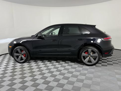 Certified 2026 Porsche Macan S AWD/4WD image 2