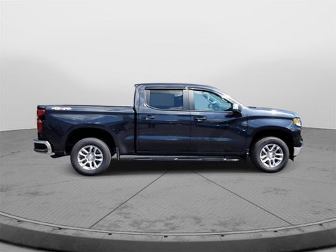 Used 2023 Chevrolet Silverado 1500 LT image 9