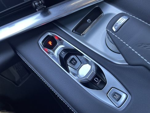 Certified 2025 Chevrolet Corvette Stingray 2D Coupe image 15