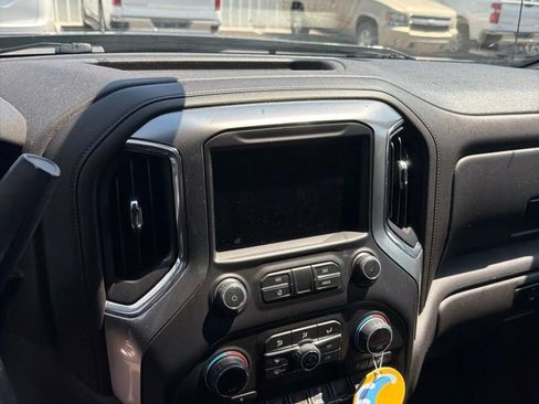 Certified 2019 Chevrolet Silverado 1500 LT w/ All-Star Edition AWD/4WD image 7