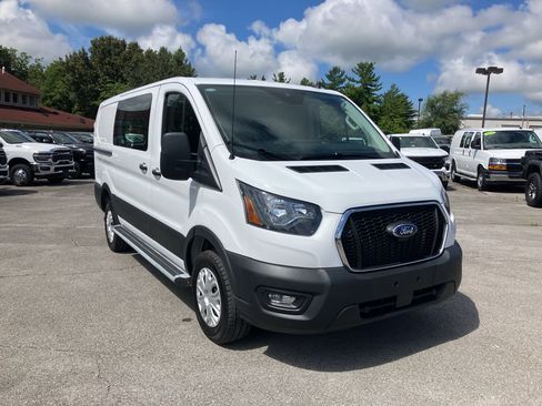Used 2025 Ford Transit 250 Low Roof w/ Exterior Upgrade Package RWD image 3