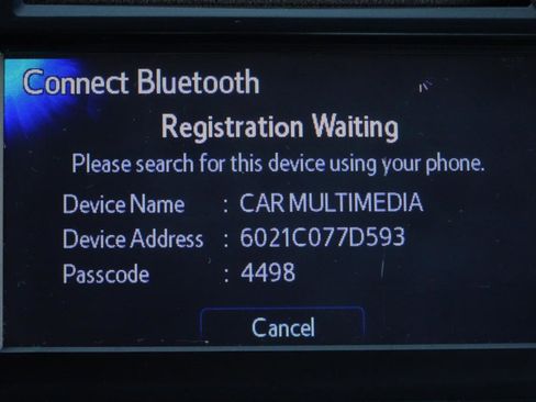 Used 2013 Toyota Camry LE image 23