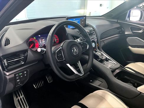 Used 2024 Acura RDX A-Spec image 2