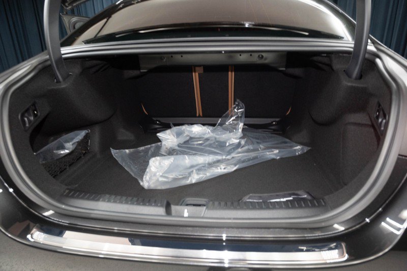 New 2027 Mercedes-Benz E 450 4MATIC Sedan image 31
