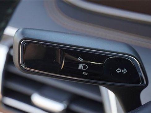 Used 2023 Lincoln Navigator Black Label image 33