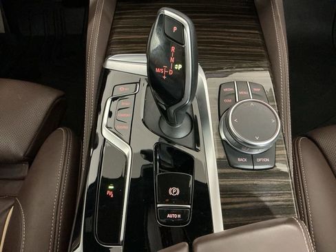Certified 2022 BMW 540i xDrive AWD/4WD image 19