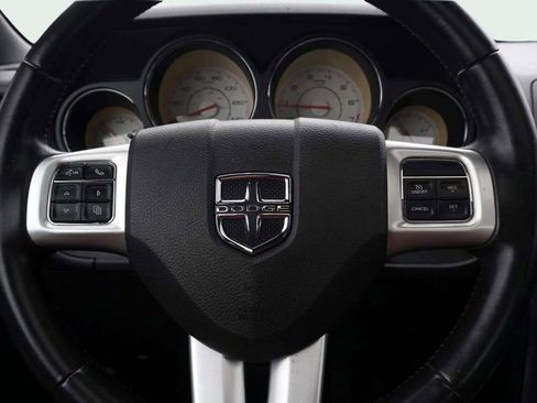 Used 2013 Dodge Challenger SXT Plus image 23