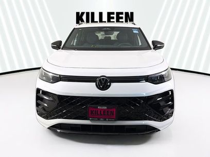 New 2025 Volkswagen Tiguan SE R-Line