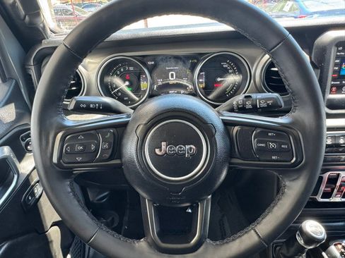 Used 2023 Jeep Wrangler Unlimited w/ Cold Weather Group AWD/4WD image 14