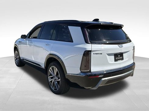 New 2026 Cadillac Vistiq Sport w/ LPO, Floor Liner Package AWD/4WD image 4