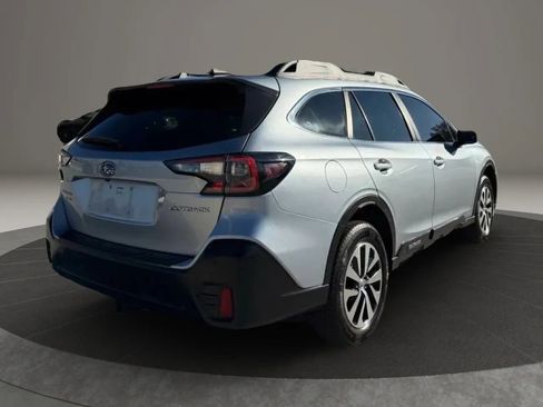 Used 2021 Subaru Outback AWD/4WD image 6