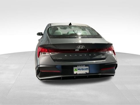 New 2026 Hyundai Elantra Limited w/ Cargo Package FWD image 5