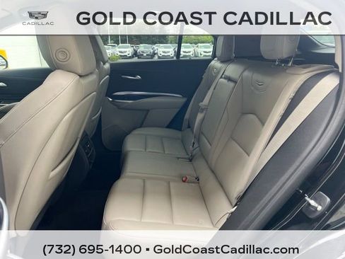 Certified 2023 Cadillac XT4 Luxury w/ Cold Weather Package FWD image 14