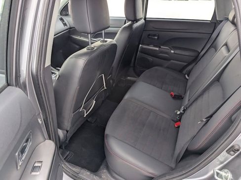 Used 2024 Mitsubishi Outlander Sport ES image 13