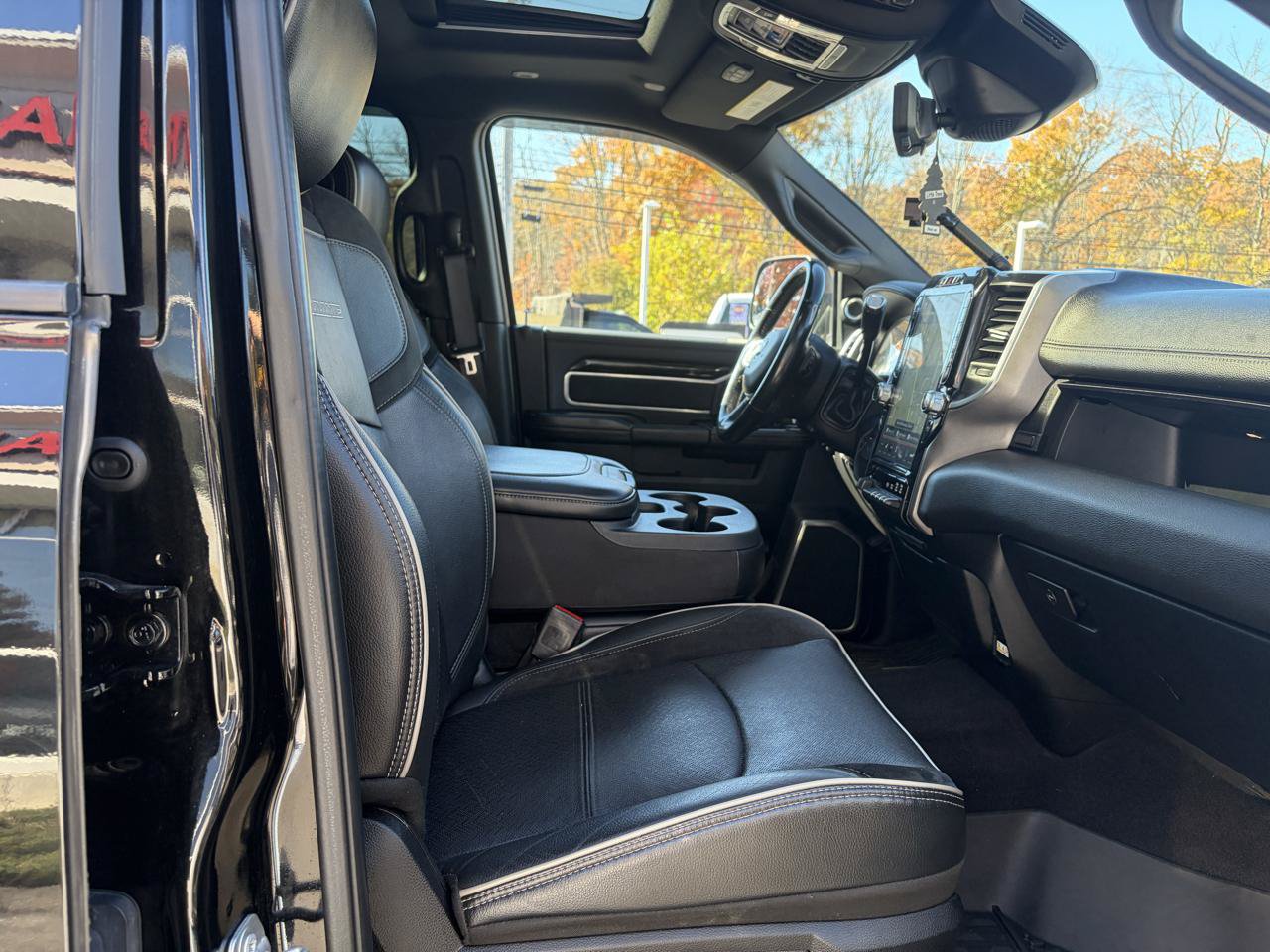 Used 2021 RAM 2500 Laramie AWD/4WD image 48