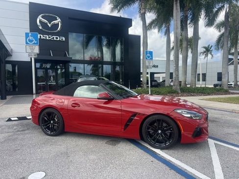 Used 2019 BMW Z4 sDrive30i w/ M Sport Package RWD image 40