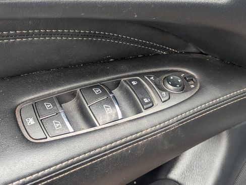 Used 2019 INFINITI QX60 Pure image 25